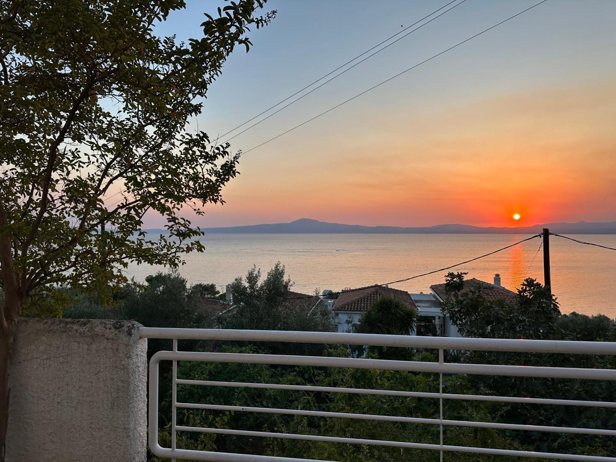 Villa Pinelopi Kalamata Exterior photo